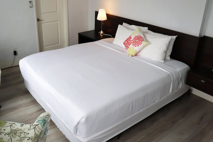 Imagen de la habitación del Hotel Hometel Suites - Los Angeles (Koreatown). Foto 9