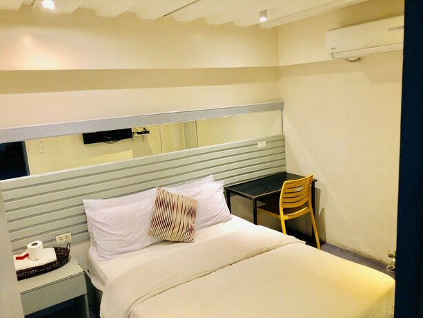 Imagen de la habitación del Hotel Hometown Bacolod - Lacson. Foto 25