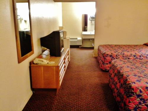 Imagen de la habitación del Hotel Hometown Inn Berea. Foto 6