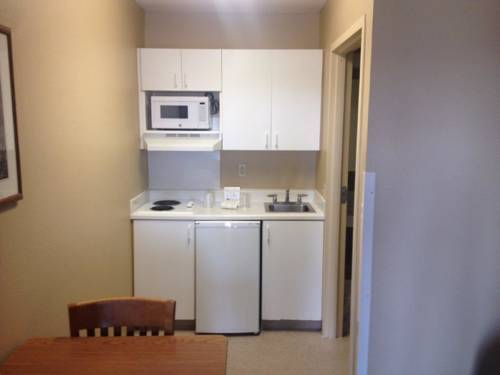 Imagen de la habitación del Hotel Hometowne Studios By Red Roof Atlanta Ne - Peachtree Corners. Foto 4