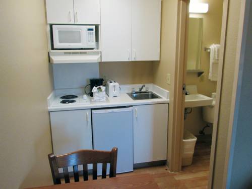 Imagen de la habitación del Hotel Hometowne Studios By Red Roof Dallas - Mesquite. Foto 2