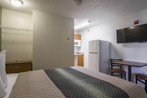 Imagen de la habitación del Hotel Hometowne Studios By Red Roof Dallas - Mesquite. Foto 5
