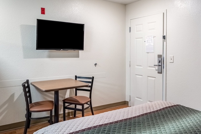 Imagen de la habitación del Hotel Hometowne Studios By Red Roof Eugene - Springfield. Foto 11