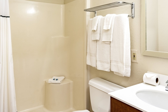 Imagen de la habitación del Hotel Hometowne Studios By Red Roof Eugene - Springfield. Foto 16