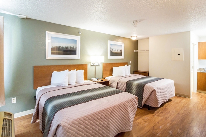 Imagen de la habitación del Hotel Hometowne Studios By Red Roof Houston - West Oaks. Foto 11