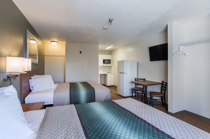 Imagen de la habitación del Hotel Hometowne Studios By Red Roof Nashville - Airport/ Briley Pkwy. Foto 9