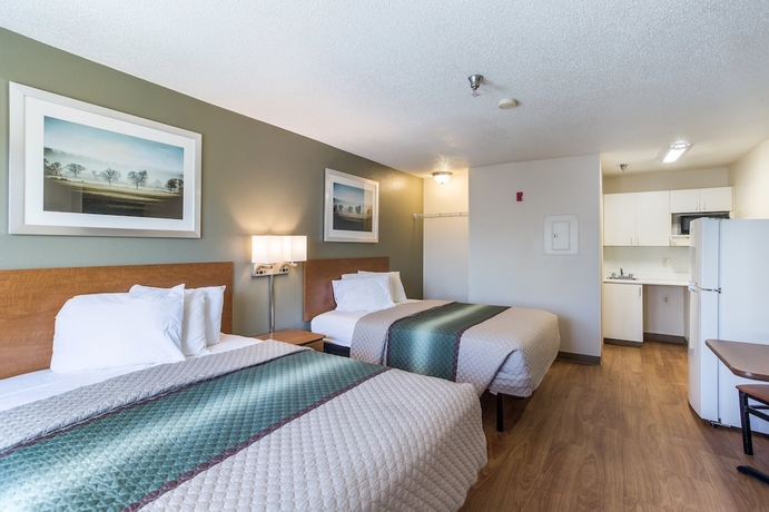 Imagen de la habitación del Hotel Hometowne Studios By Red Roof Nashville - Airport/ Briley Pkwy. Foto 15