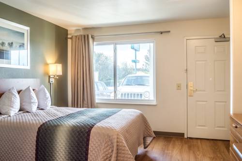 Imagen de la habitación del Hotel Hometowne Studios By Red Roof Salem, Or. Foto 8