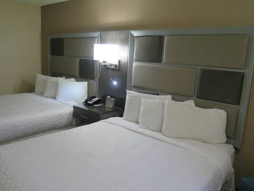 Imagen de la habitación del Hotel Hometowne Studios By Red Roof Yuba City. Foto 10