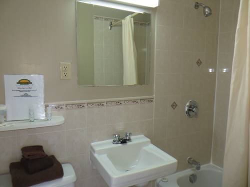 Imagen de la habitación del Hotel Homeward Inns Of Canada. Foto 8