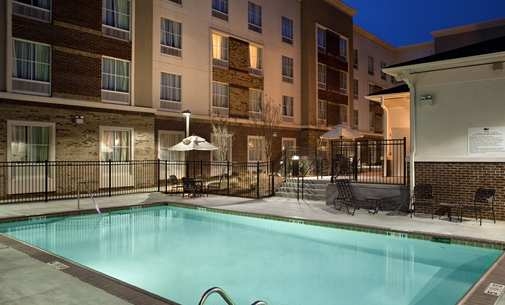 Imagen de la piscina del Hotel Homewood Charlotte/ayrsley. Foto 6