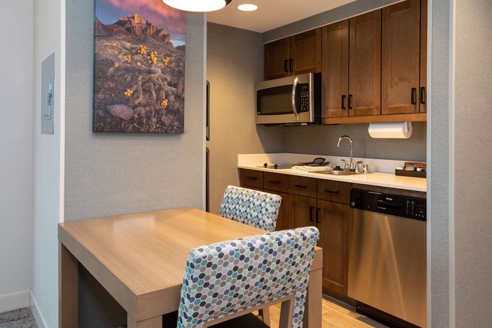 Imagen de la habitación del Hotel Homewood Suites By Hilton Albuquerque Downtown. Foto 5
