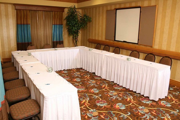 Imagen de los interiores del Hotel Homewood Suites By Hilton Albuquerque Uptown. Foto 9