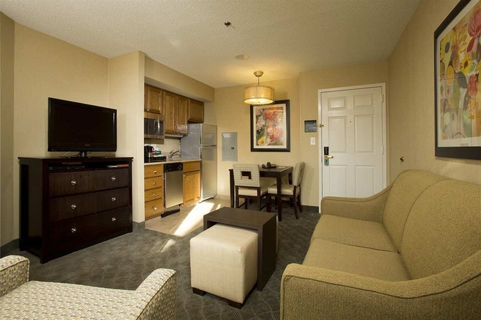 Imagen de los interiores del Hotel Homewood Suites By Hilton Alexandria / Pentagon South. Foto 14