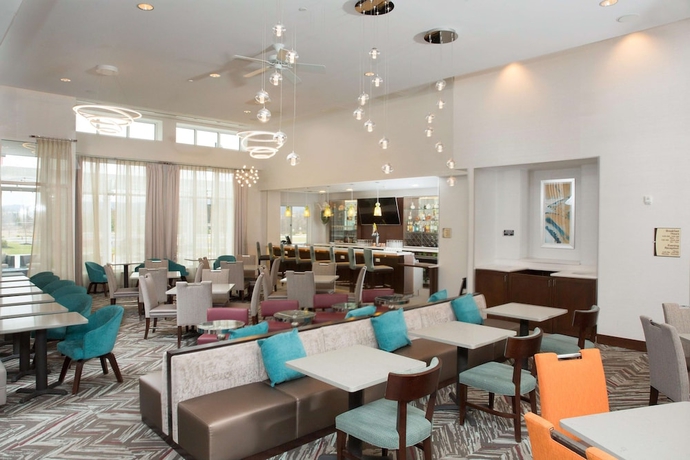 Imagen de los interiores del Hotel Homewood Suites By Hilton Allentown Bethlehem Cent. Foto 16