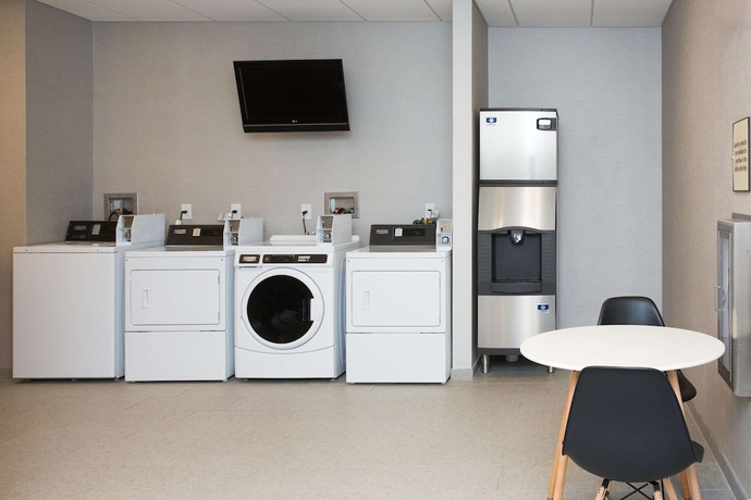 Imagen de los interiores del Hotel Homewood Suites By Hilton Allentown Bethlehem Cent. Foto 18
