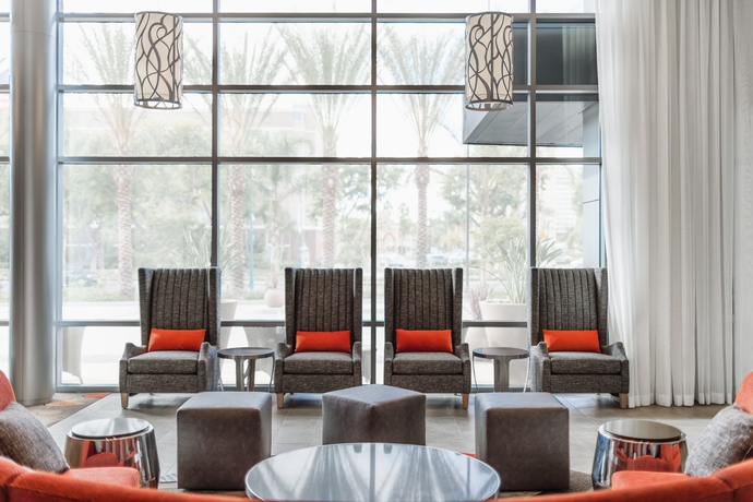 Imagen de los interiores del Hotel Homewood Suites By Hilton Anaheim Resort – Convention Center. Foto 13