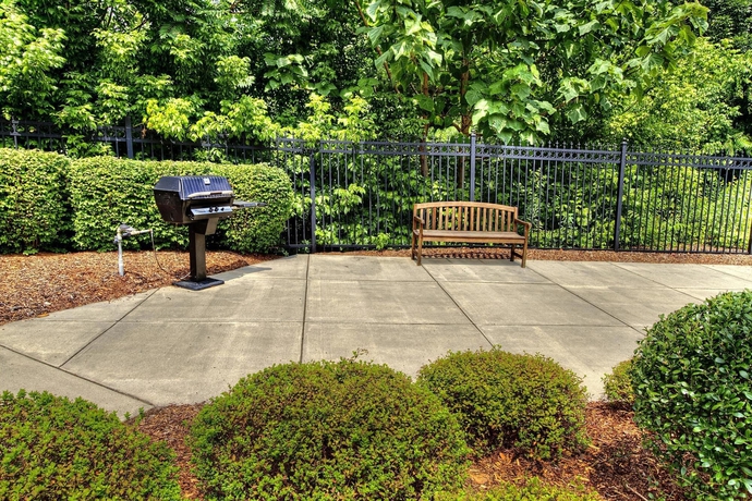 Imagen general del Hotel Homewood Suites By Hilton - Asheville. Foto 2