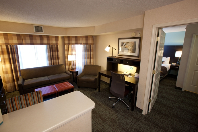 Imagen de los interiores del Hotel Homewood Suites By Hilton Atlanta Buckhead Pharr Road. Foto 11
