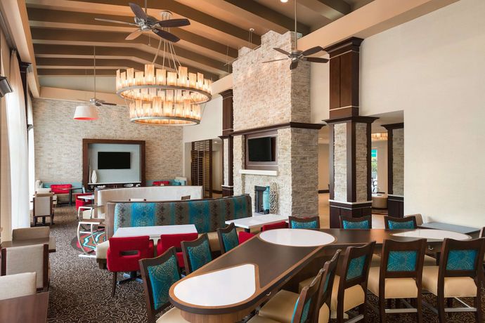Imagen de los interiores del Hotel Homewood Suites By Hilton Atlanta / Perimeter Center. Foto 15