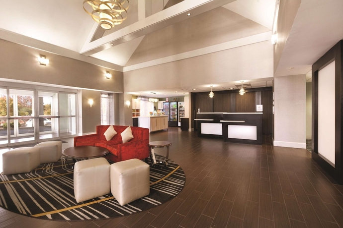 Imagen de los interiores del Hotel Homewood Suites By Hilton Atlanta-alpharetta. Foto 17