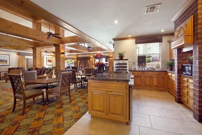 Imagen del bar/restaurante del Hotel Homewood Suites By Hilton Atlanta-galleria/cumberland. Foto 7