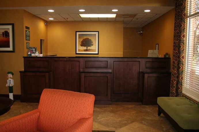 Imagen de los interiores del Hotel Homewood Suites By Hilton Augusta, Bonair. Foto 7