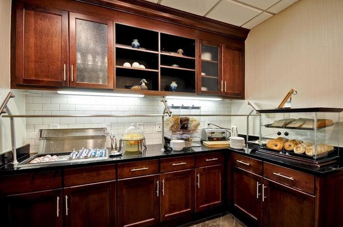 Imagen del bar/restaurante del Hotel Homewood Suites By Hilton Augusta, Bonair. Foto 3