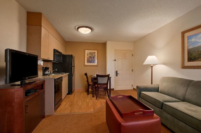 Imagen de los interiores del Hotel Homewood Suites By Hilton Austin-south/airport. Foto 7