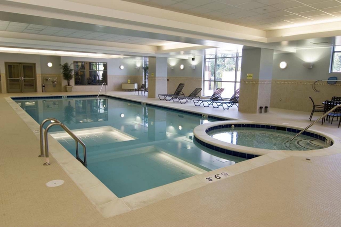 Imagen de la piscina del Hotel Homewood Suites By Hilton Baltimore - Arundel. Foto 12