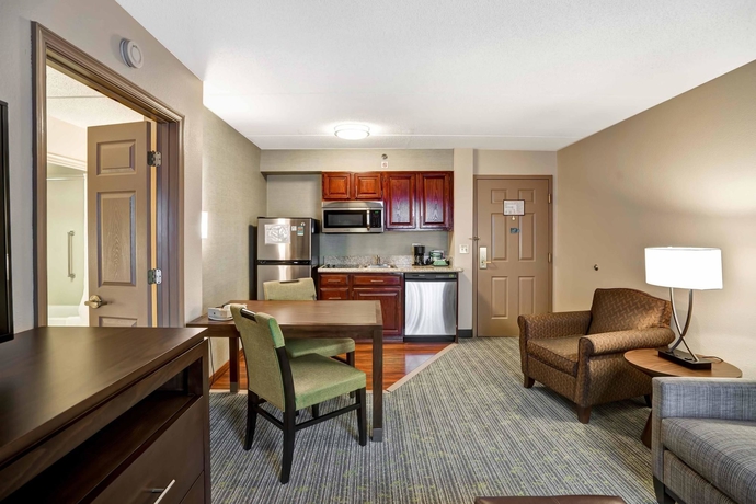 Imagen de los interiores del Hotel Homewood Suites By Hilton Baltimore-bwi Airport. Foto 9