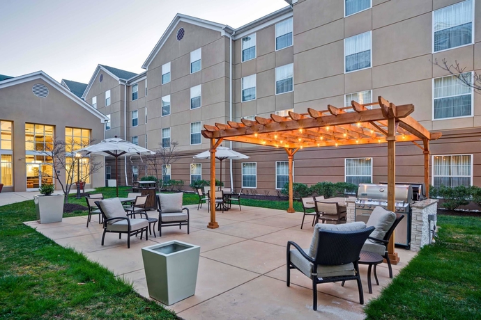Imagen de los exteriores del Hotel Homewood Suites By Hilton Baltimore-bwi Airport. Foto 8