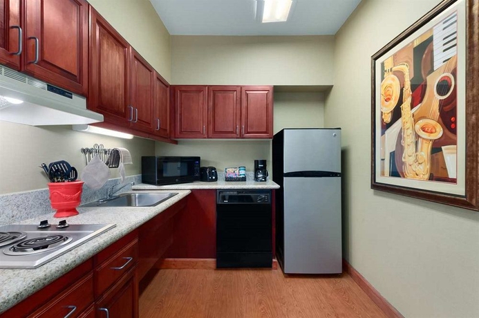 Imagen de la habitación del Hotel Homewood Suites By Hilton Baton Rouge. Foto 5