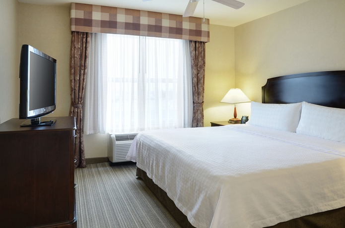 Imagen de la habitación del Hotel Homewood Suites By Hilton Burlington, Burlington. Foto 5