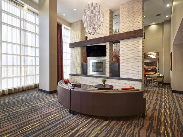 Imagen de los interiores del Hotel Homewood Suites By Hilton Calgary-airport, Alberta, Canada. Foto 11