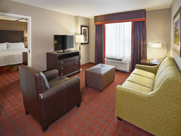 Imagen de los interiores del Hotel Homewood Suites By Hilton Calgary-airport, Alberta, Canada. Foto 12