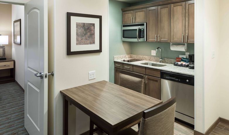 Imagen de la habitación del Hotel Homewood Suites By Hilton Cape Canaveral-cocoa Beach. Foto 9