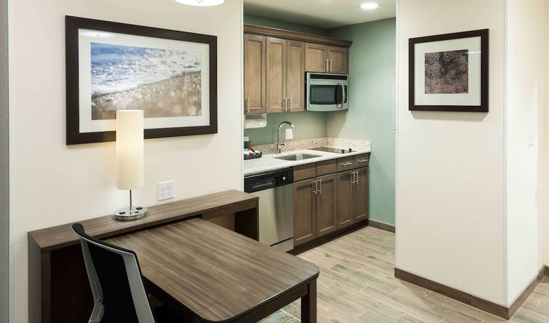 Imagen de la habitación del Hotel Homewood Suites By Hilton Cape Canaveral-cocoa Beach. Foto 12
