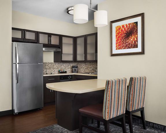 Imagen de la habitación del Hotel Homewood Suites By Hilton Cathedral City Palm Springs. Foto 2