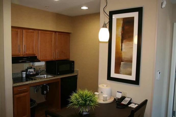 Imagen de la habitación del Hotel Homewood Suites By Hilton Cedar Rapids-north. Foto 4