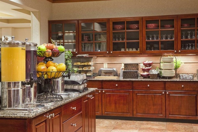 Imagen del bar/restaurante del Hotel Homewood Suites By Hilton Charleston - Mt Pleasant. Foto 2