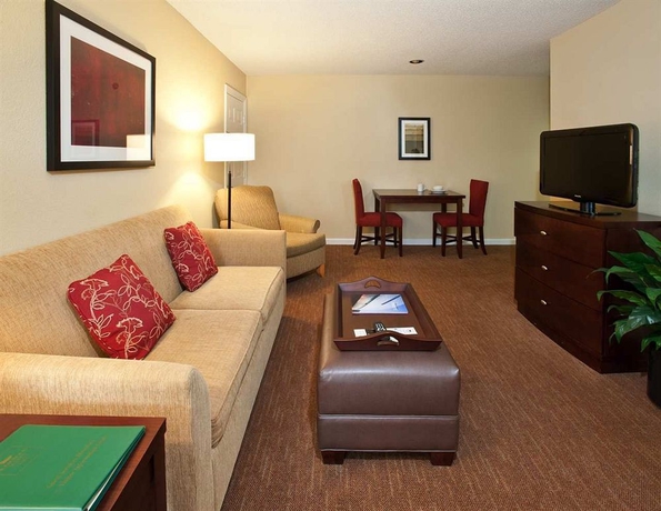 Imagen de los interiores del Hotel Homewood Suites By Hilton Charlotte. Foto 14