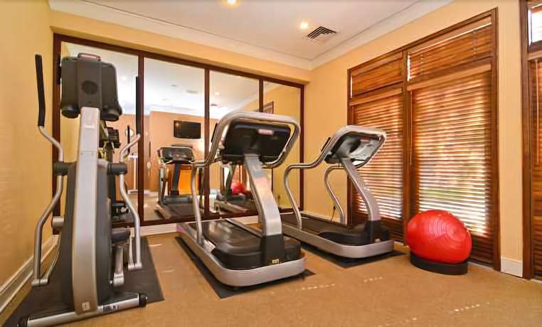 Imagen de los interiores del Hotel Homewood Suites By Hilton Chicago - Schaumburg. Foto 17