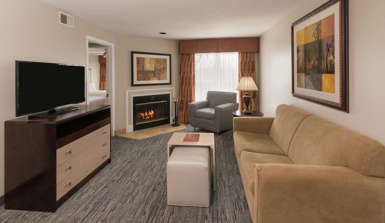 Imagen de la habitación del Hotel Homewood Suites By Hilton Chicago - Schaumburg. Foto 13