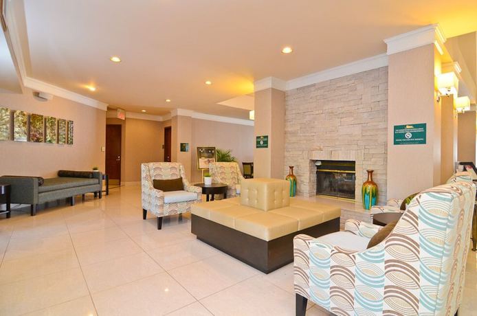 Imagen de los interiores del Hotel Homewood Suites By Hilton Chicago - Schaumburg. Foto 19