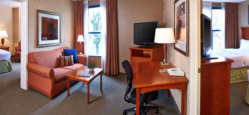 Imagen de los interiores del Hotel Homewood Suites By Hilton Chicago-lincolnshire. Foto 14