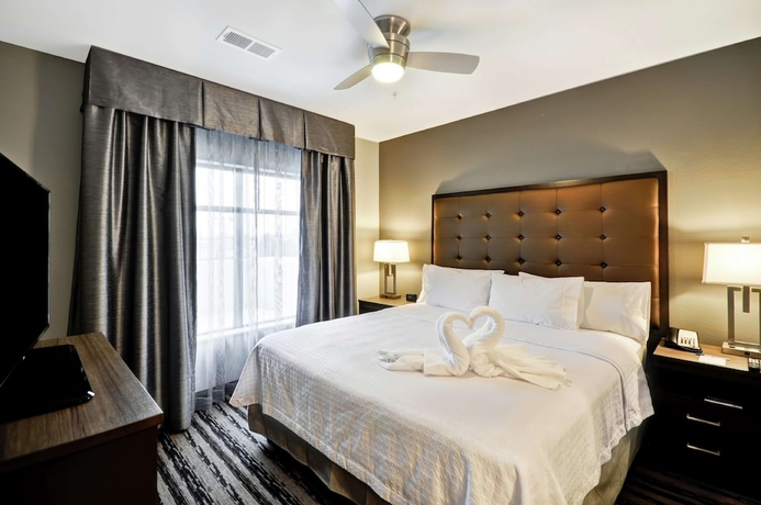 Imagen de la habitación del Hotel Homewood Suites By Hilton Cincinnati/west Chester. Foto 4