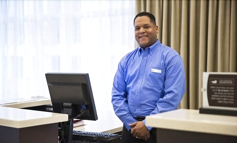 Imagen de los interiores del Hotel Homewood Suites By Hilton Cincinnati/west Chester. Foto 18