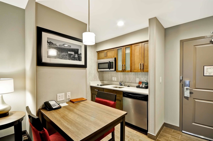 Imagen de la habitación del Hotel Homewood Suites By Hilton Cincinnati/west Chester. Foto 14