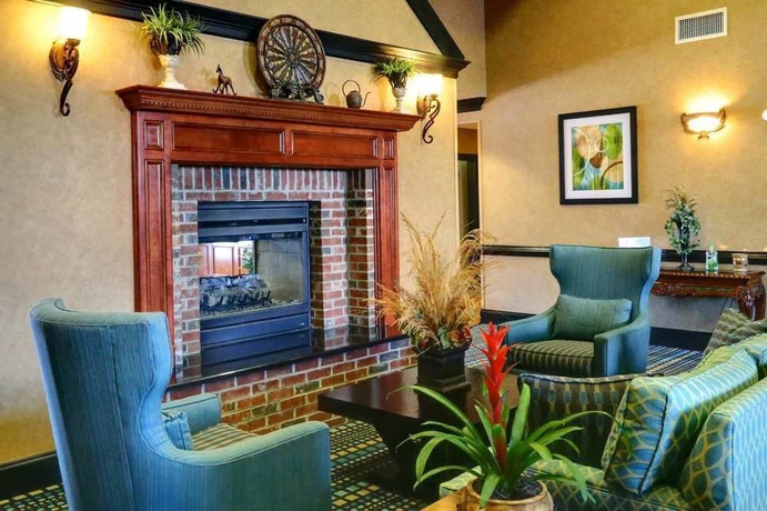 Imagen de los interiores del Hotel Homewood Suites By Hilton Columbia, Columbia. Foto 10